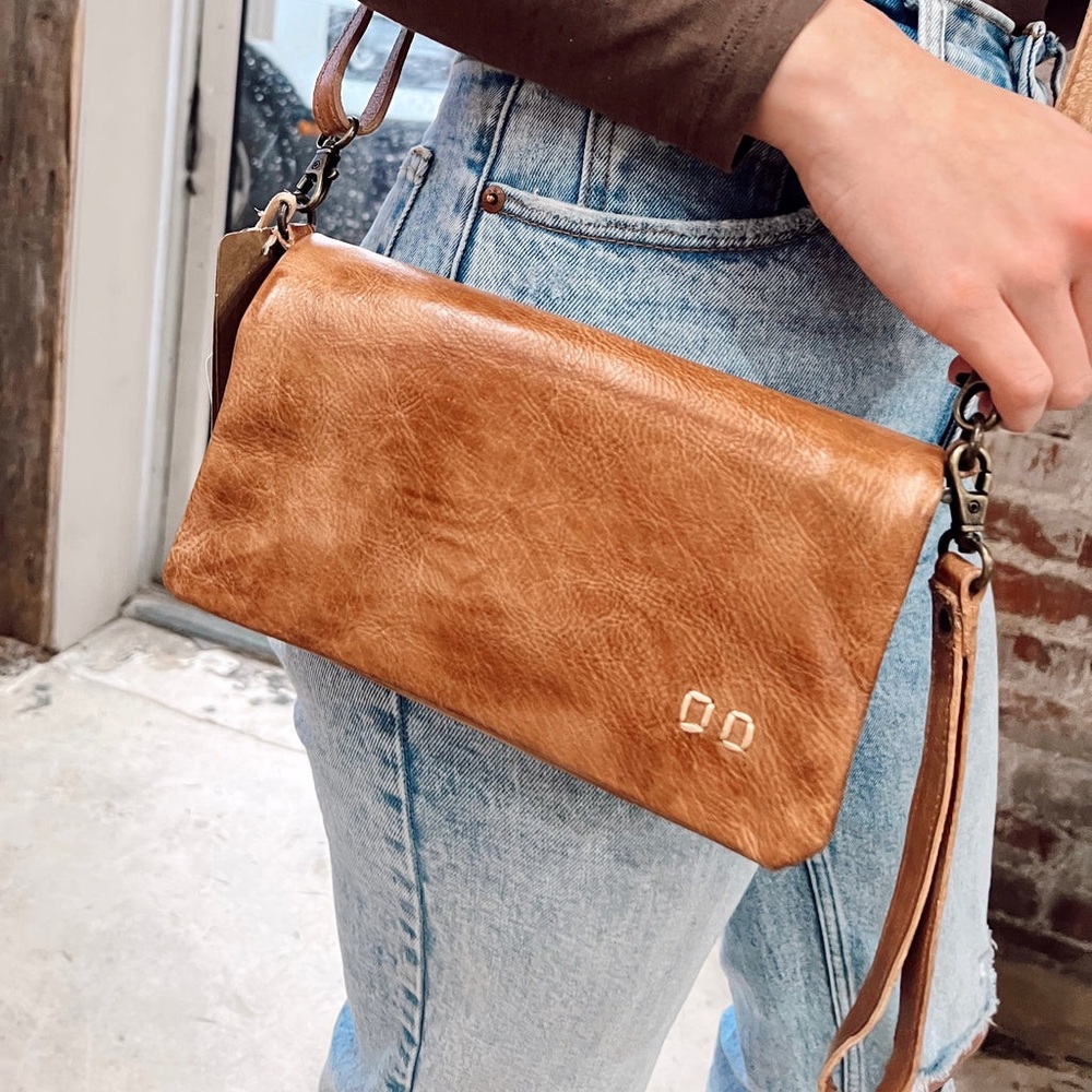 Bed Stu Leather Leather Wallet Crossbody bag